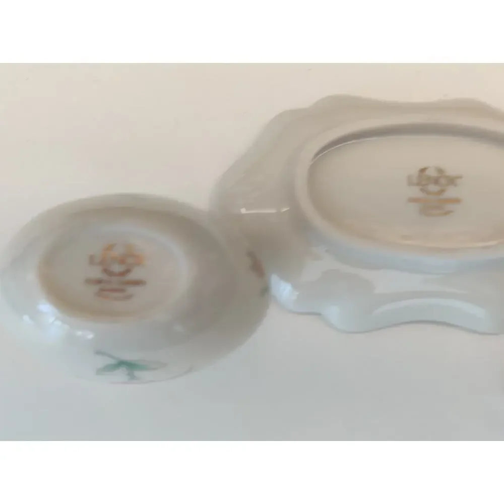 Lenox two piece cottage vanity set
